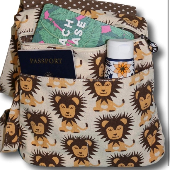 bungalow360 leo lion print canvas bag 🦁 - Picture 5 of 5